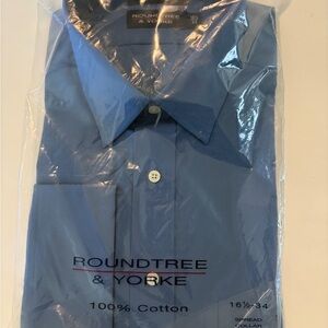 Roundtree & Yorke Long Sleeve Men’s Shirt Blue 16 1/2 / 34 NEW